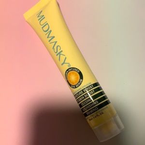 MudMasky Vitamin Infused Eye Serum